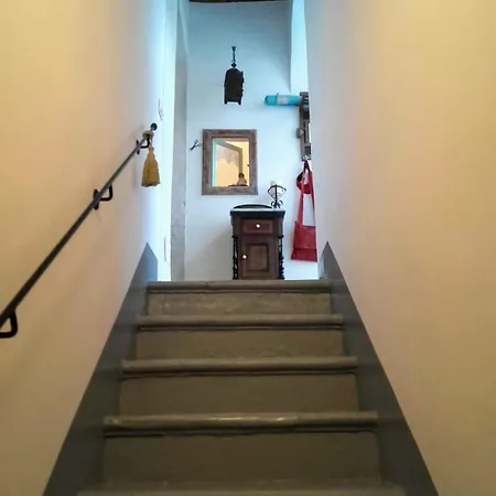 Apartamento Centro Storico 5 Minuti A Piedi Dalle Spiagge Ristruttarato A Nuovo Hystorical 5 Minutes By Step To The Beaches