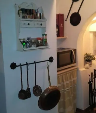 Apartamento Centro Storico 5 Minuti A Piedi Dalle Spiagge Ristruttarato A Nuovo Hystorical 5 Minutes By Step To The Beaches Rodi Garganico