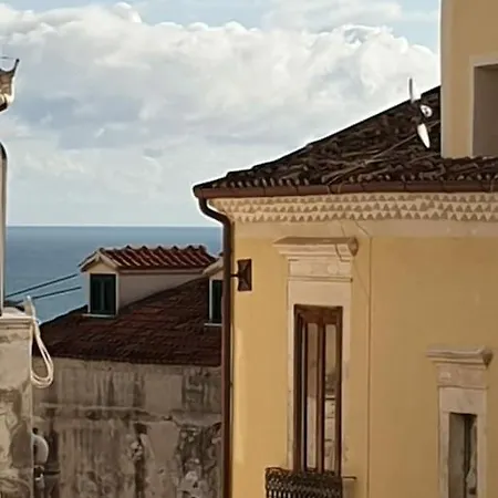 Centro Storico 5 Minuti A Piedi Dalle Spiagge Ristruttarato A Nuovo Hystorical 5 Minutes By Step To The Beaches *